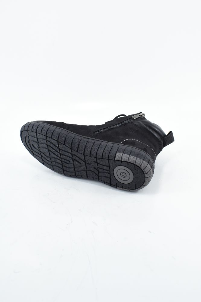 2025-sonbahar---kis-Siyah Nubuk-2002 6-EVA 324-0004658_0